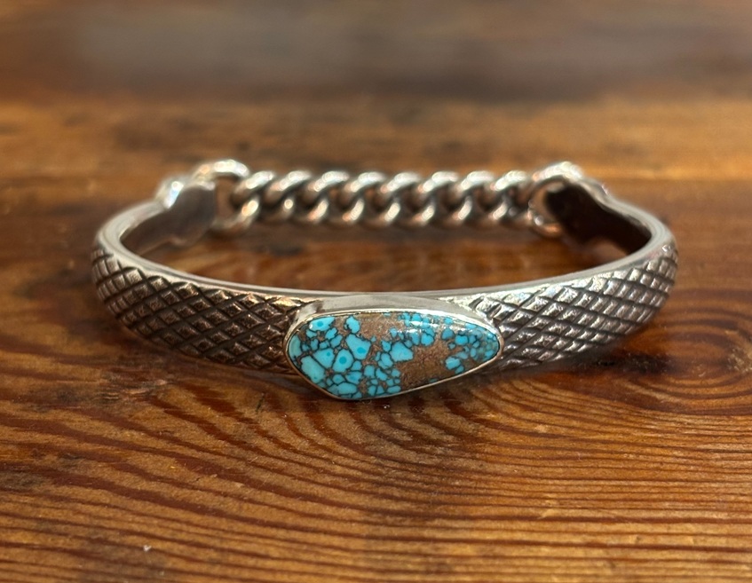 LYNCH SILVERSMITH“TURQUOISE SCALE CUFFS” LYNCH SILVERSMITH 